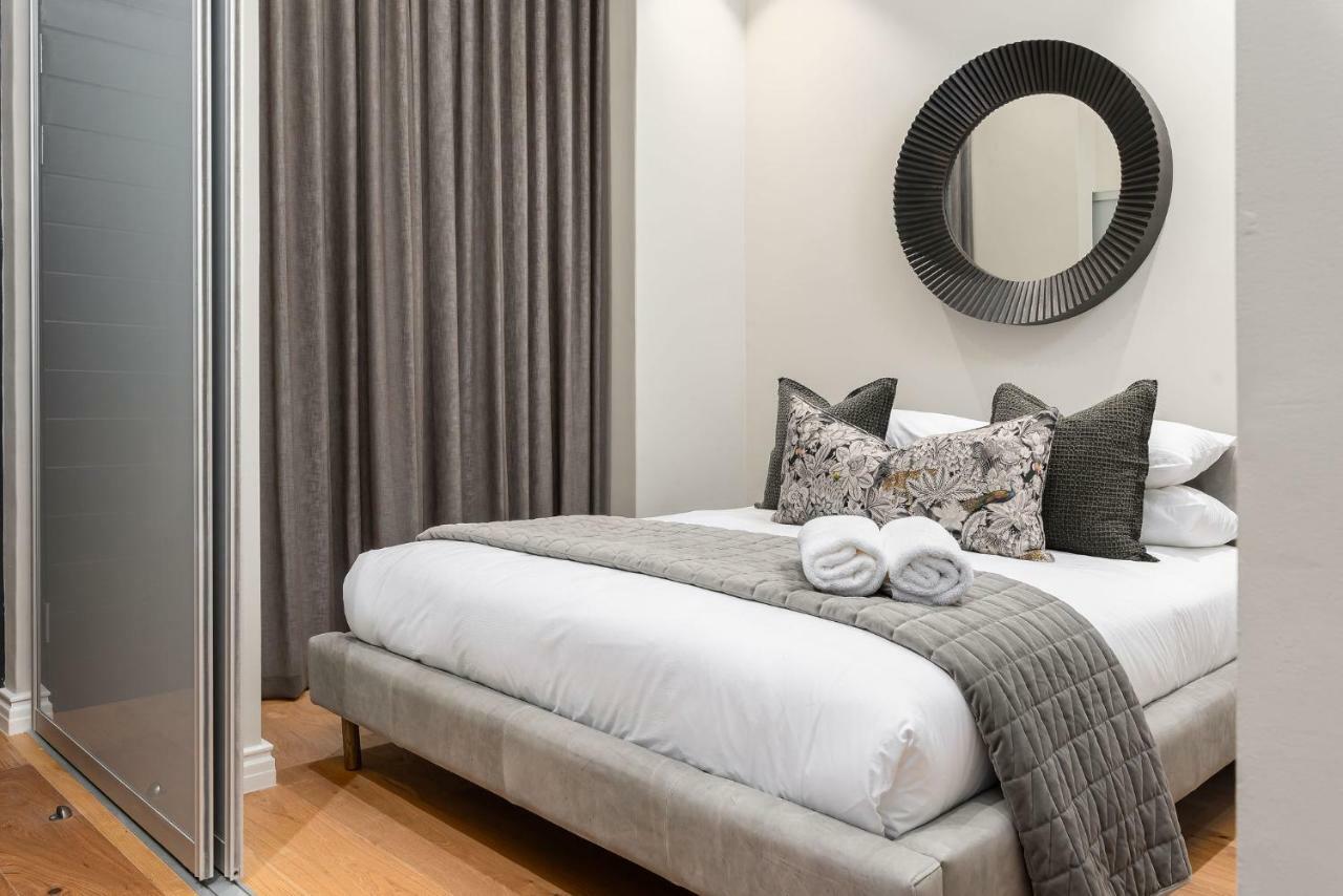 The Docklands Luxury Serviced Apartments Cape Town Exterior photo